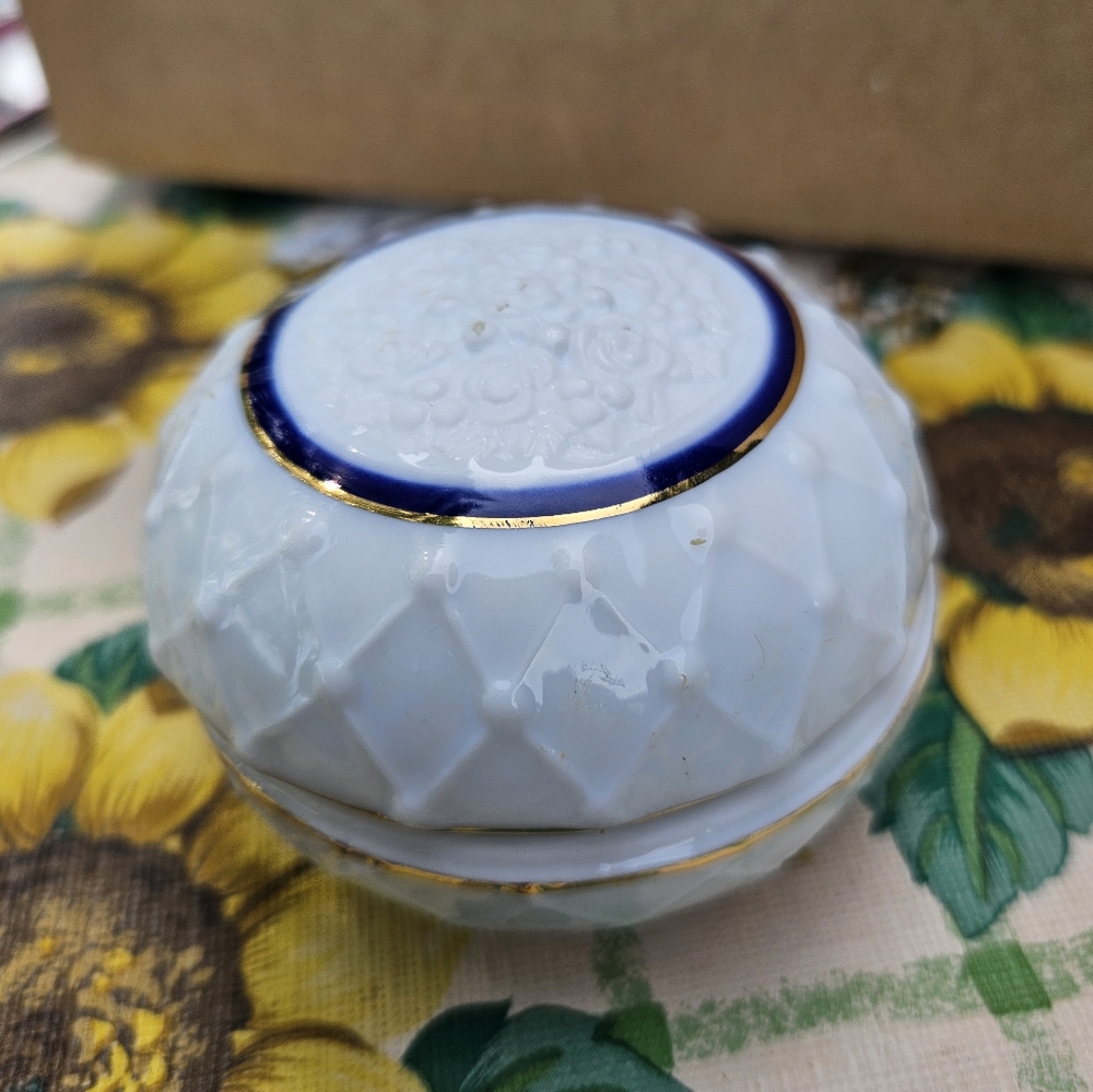 White and Blue Ceramic Trinket Box